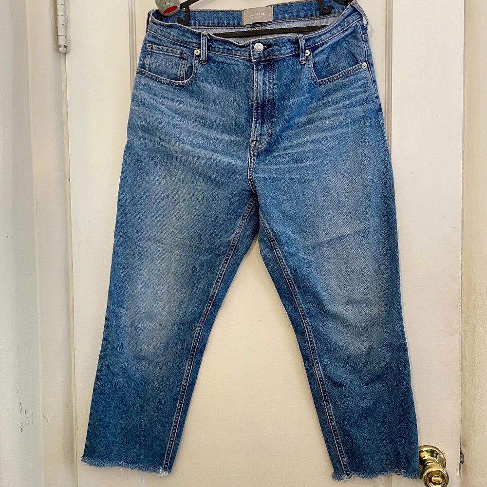 Everlane - Original Cheeky Jean Cropped - Size 32 - Worn-in Mid Blue wash - EUC